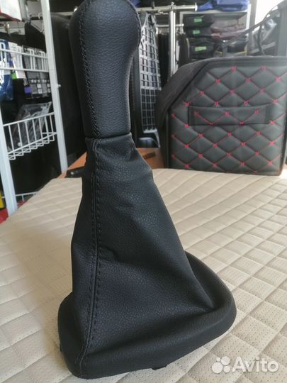 Ручка кпп с чехлом LADA (ваз) 2110/11/12 черный