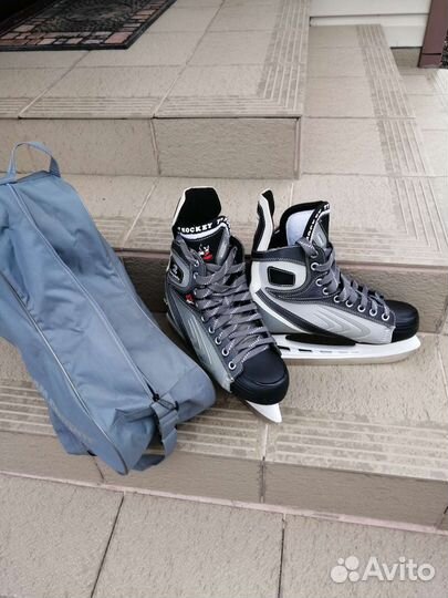 Коньки мужские 44 размер