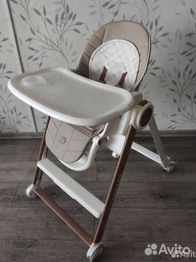 Стульчик для кормления happy baby berny v2