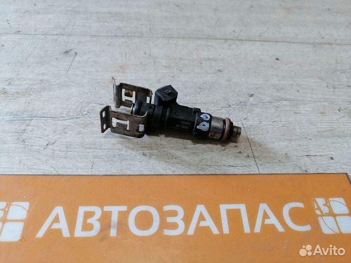 Форсунка топливная Ford Focus 3 Фокус