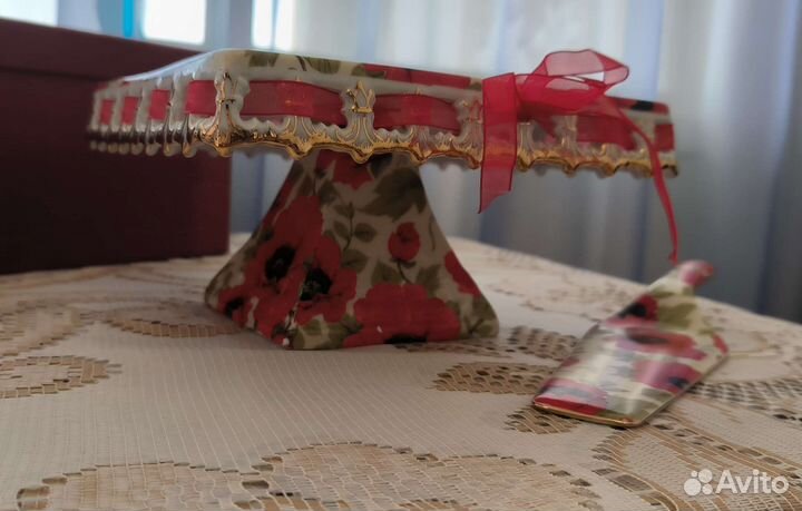 Тортовница