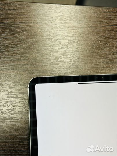 Хороший iPad Pro 11 512gb Sim LTE Оригинал