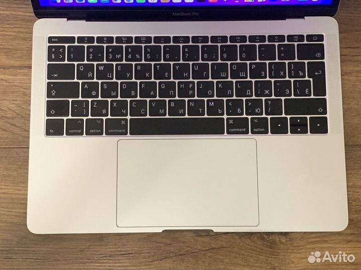 Macbook pro 13 2017 256 свежий аккумулятор