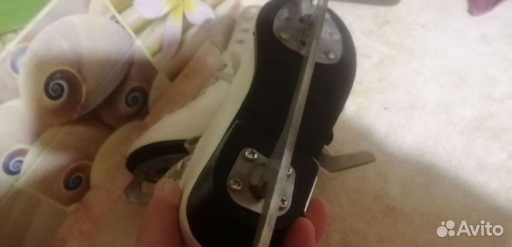 Коньки фигурные 35 размер