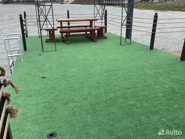 Плавучий понтон