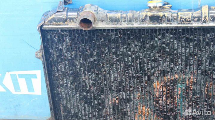 Радиатор охлаждения Mitsubishi Pajero (Митсубиси П