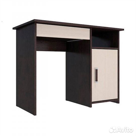 Стол компьютерный