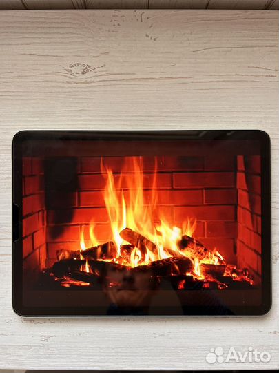 Планшет Apple iPad Air 4+Apple pencil