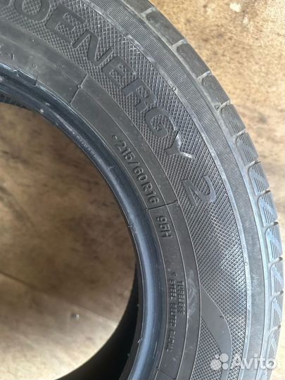 Acustica Challenger 215/60 R16