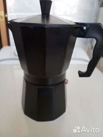 Гейзерная кофеварка на 1 чашку