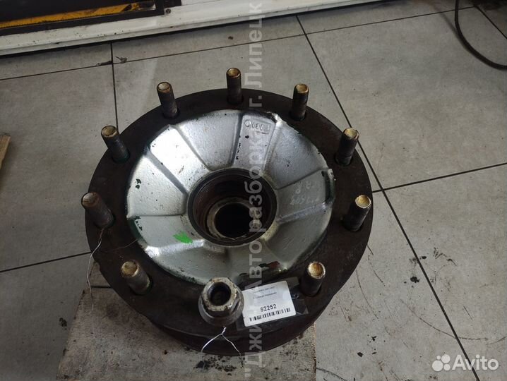 Ступица передняя Volvo FM12 FM13 FH12 FH13 Magnum