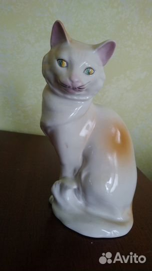 Кот кошка фарфор hollohaza Гжель