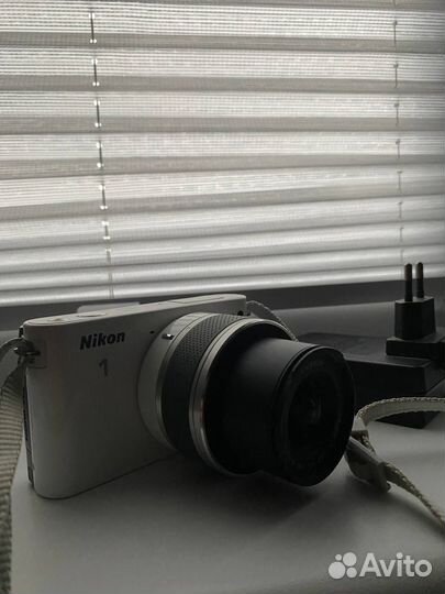 Компактный фотоаппарат nikon 1j1