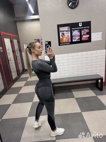 Костюм для фитнеса bona fide