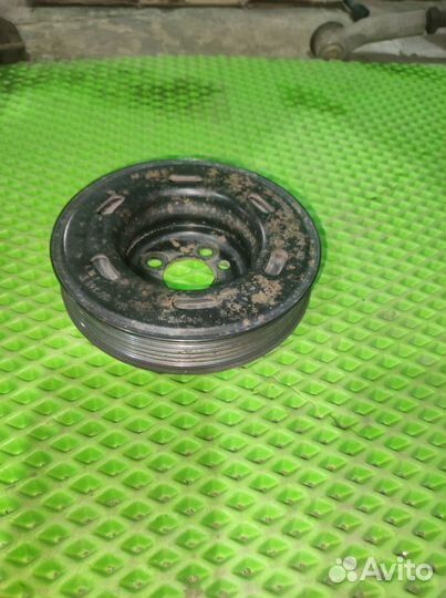 Шкив коленвала Volkswagen Passat B6