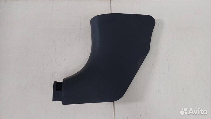 Обшивка стойки Kia Rio X-Line 2017