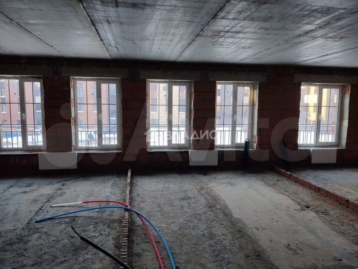 2-к. квартира, 65,3 м², 2/4 эт.