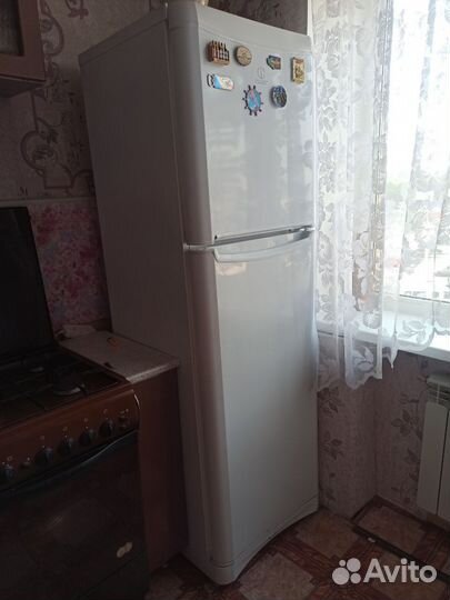 Холодильник бу