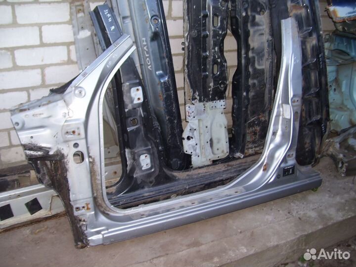 Ниссан альмера стойки кузова С порогом