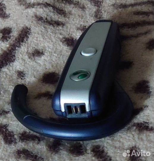 Bluetooth гарнитура