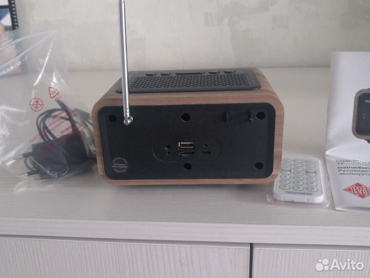 Радиоприёмник с будильником