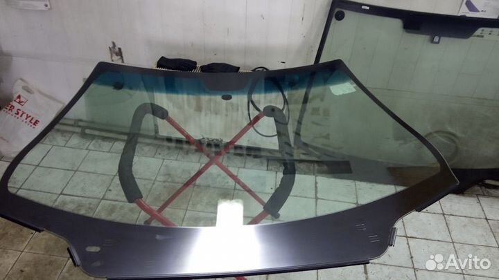 Лобовое стекло citroen с4