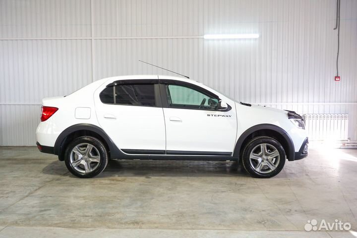 Renault Logan Stepway 1.6 МТ, 2021, 24 338 км