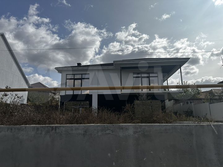 Дом 249 м² на участке 6 сот.