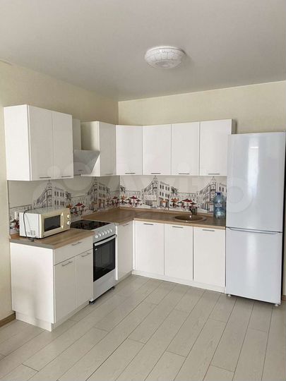 2-к. квартира, 57 м², 7/17 эт.