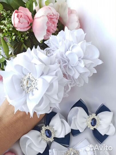 Школьные бантики, ручная работа