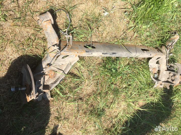 Балка задняя Renault fluence