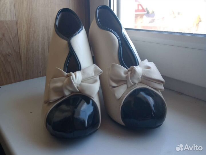 Туфли женские 39 размер