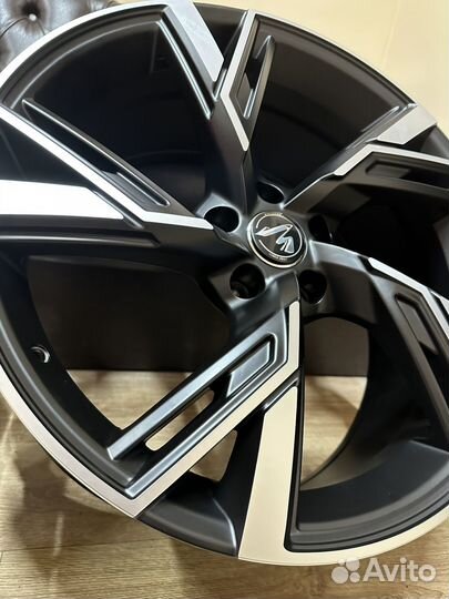 Новые литые диски R19 5-112