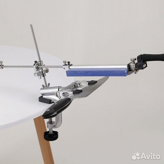 Новейшая модель Ruixin Pro 009