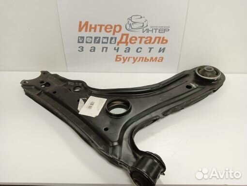 Рычаг передней подвески (без шаровой) левый/правый