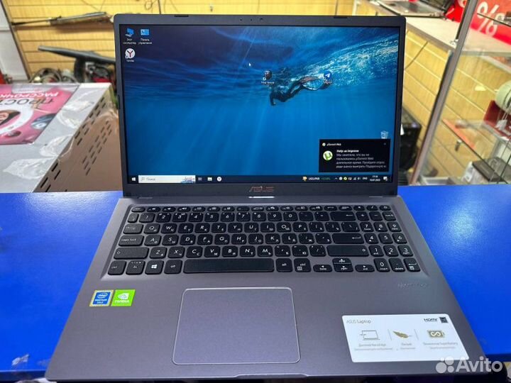 Ноутбук asus Laptop