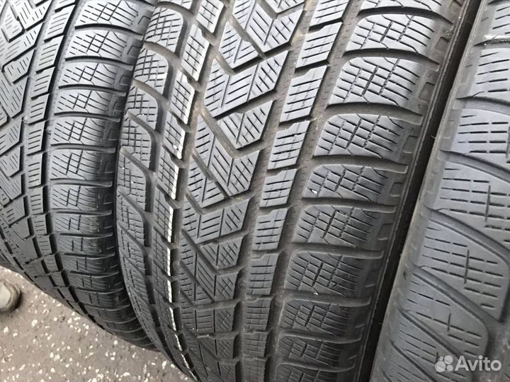 Pirelli Scorpion Winter 265/40 R21