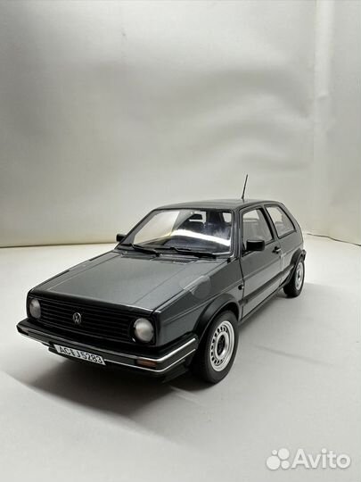 Volkswagen golf 2 1988 1/18 Norev