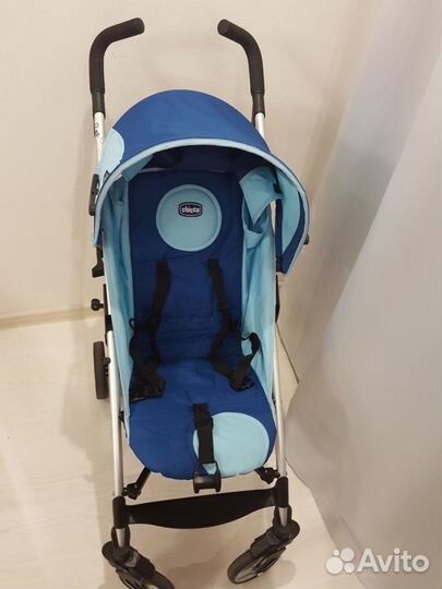 Продам детскую прогулочную коляску Chicco Lite Way