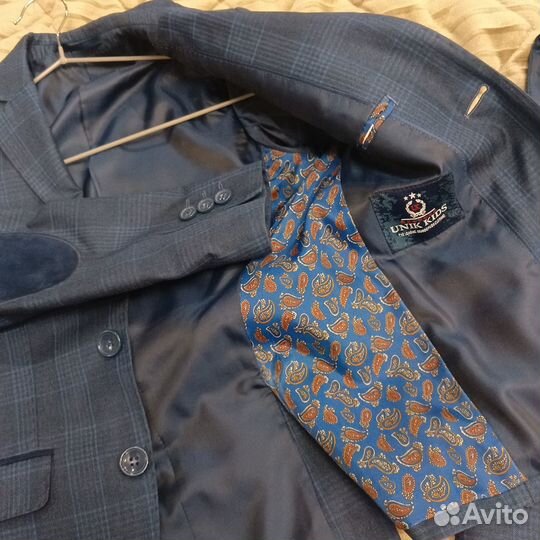 Пиджак и жилетка для мальчика