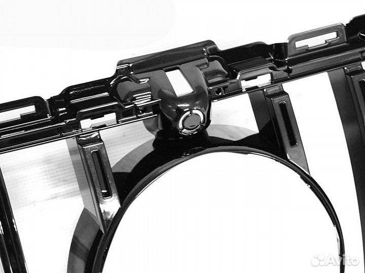 Решетка радиатора GTR Mercedes C W205 (18+) grme51