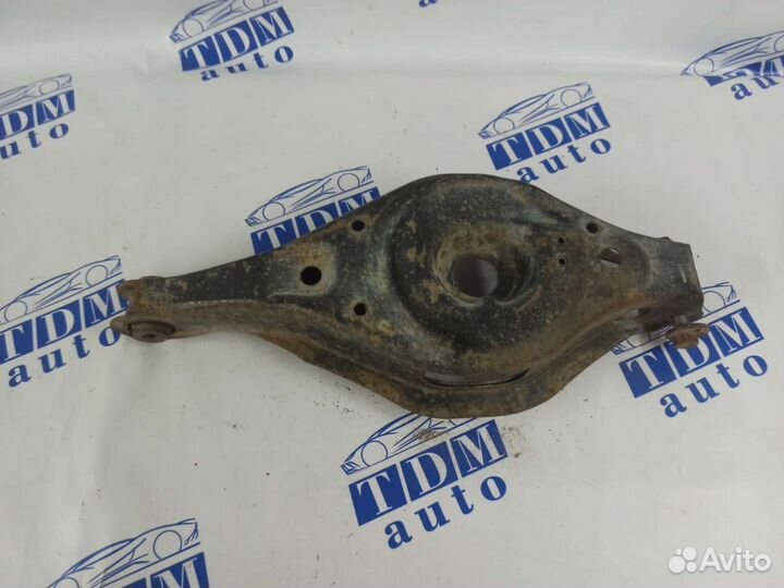 Рычаг задний правый нижний Nissan Altima L32