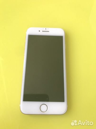Телефон iPhone 7