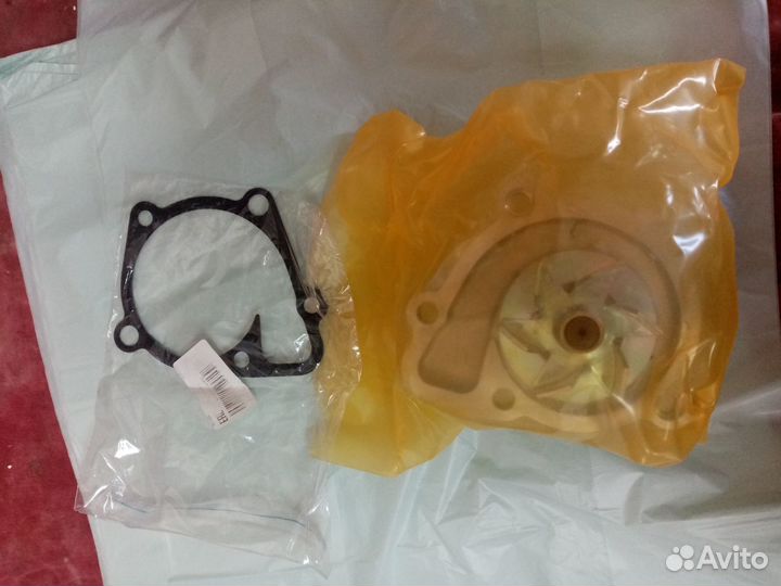 Насос системы охлаждения (помпа)