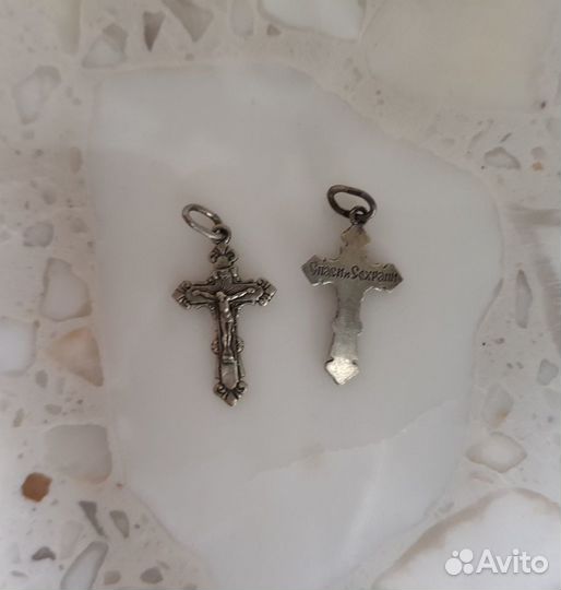 Броши 3 штуки и 3 серебрянных креста