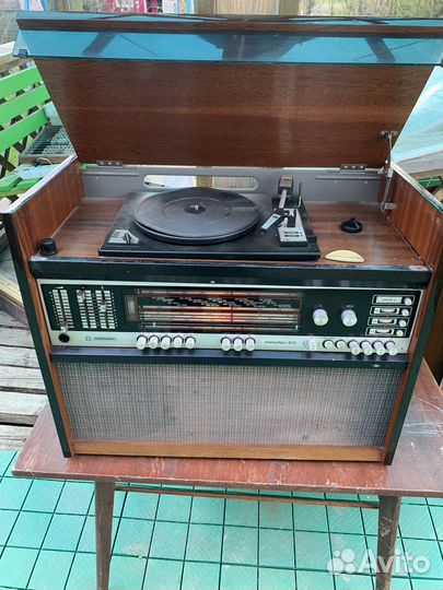Радиола melodija 102A