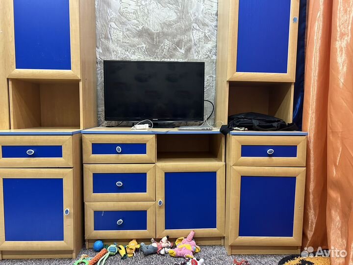 Продается детская стенка в хорошем состоянии