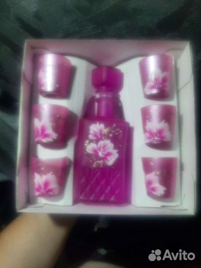 Графин со стаканами