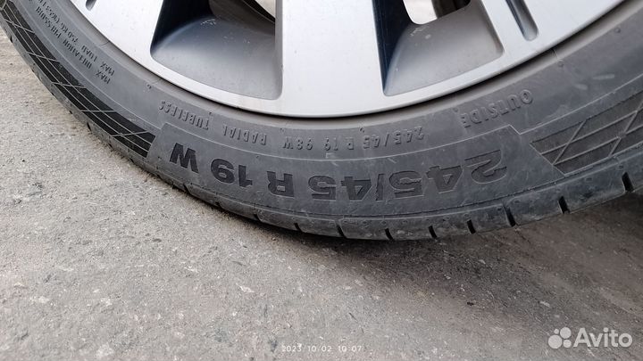 Continental ContiSportContact 245/45 R19