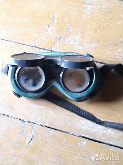 Очки защитные для работы газосваркой